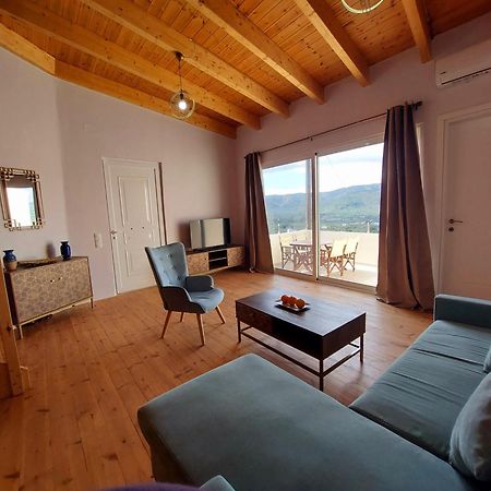 Roza Stone Studio & Suite Goniai Bagian luar foto